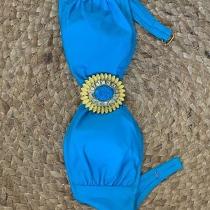 Victoria’s secret top size SMALL